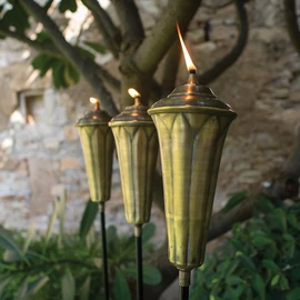 Basic Oil Lamp And Stake