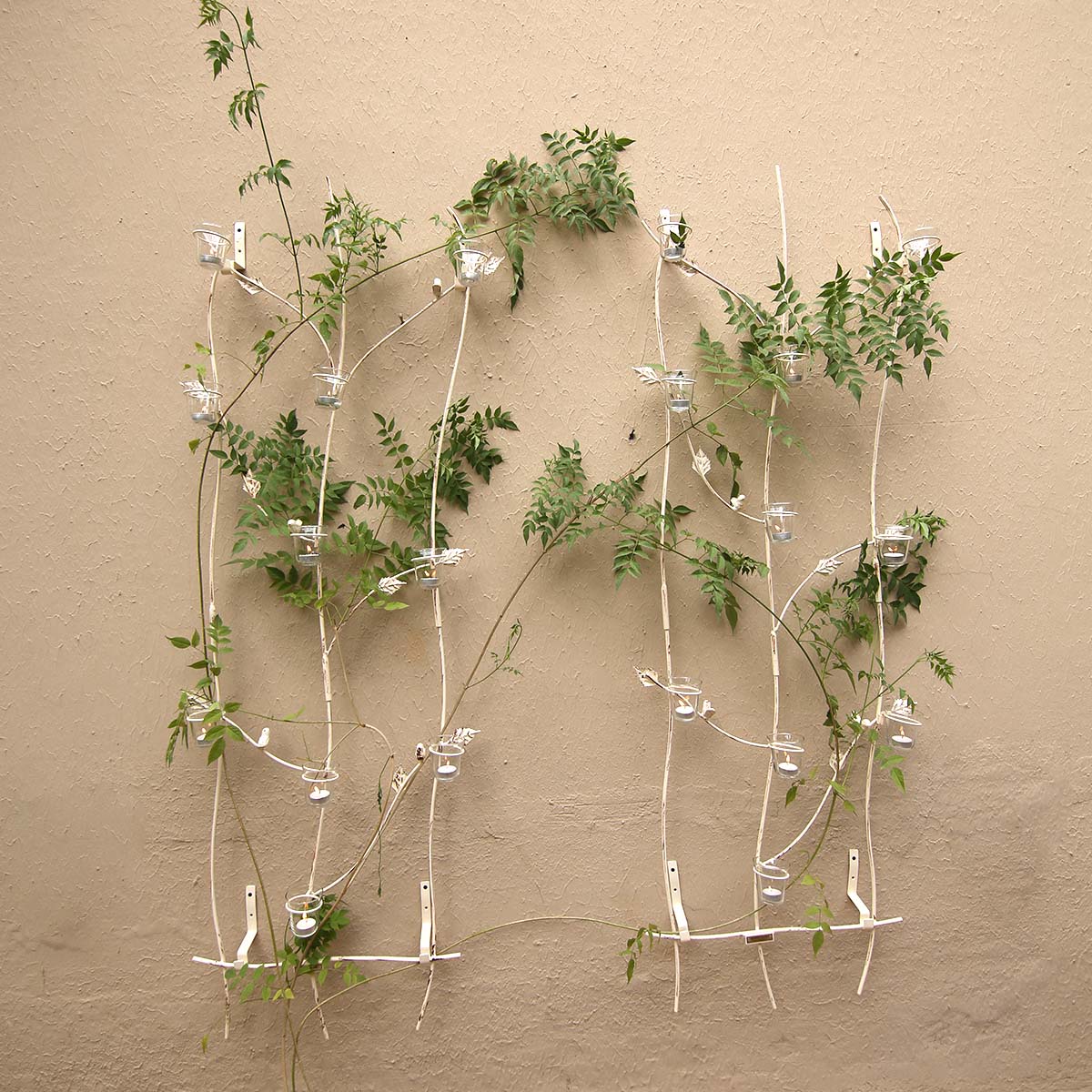 Twining Leaf Bird Trellis with 10 Votives ~ 1 Pc