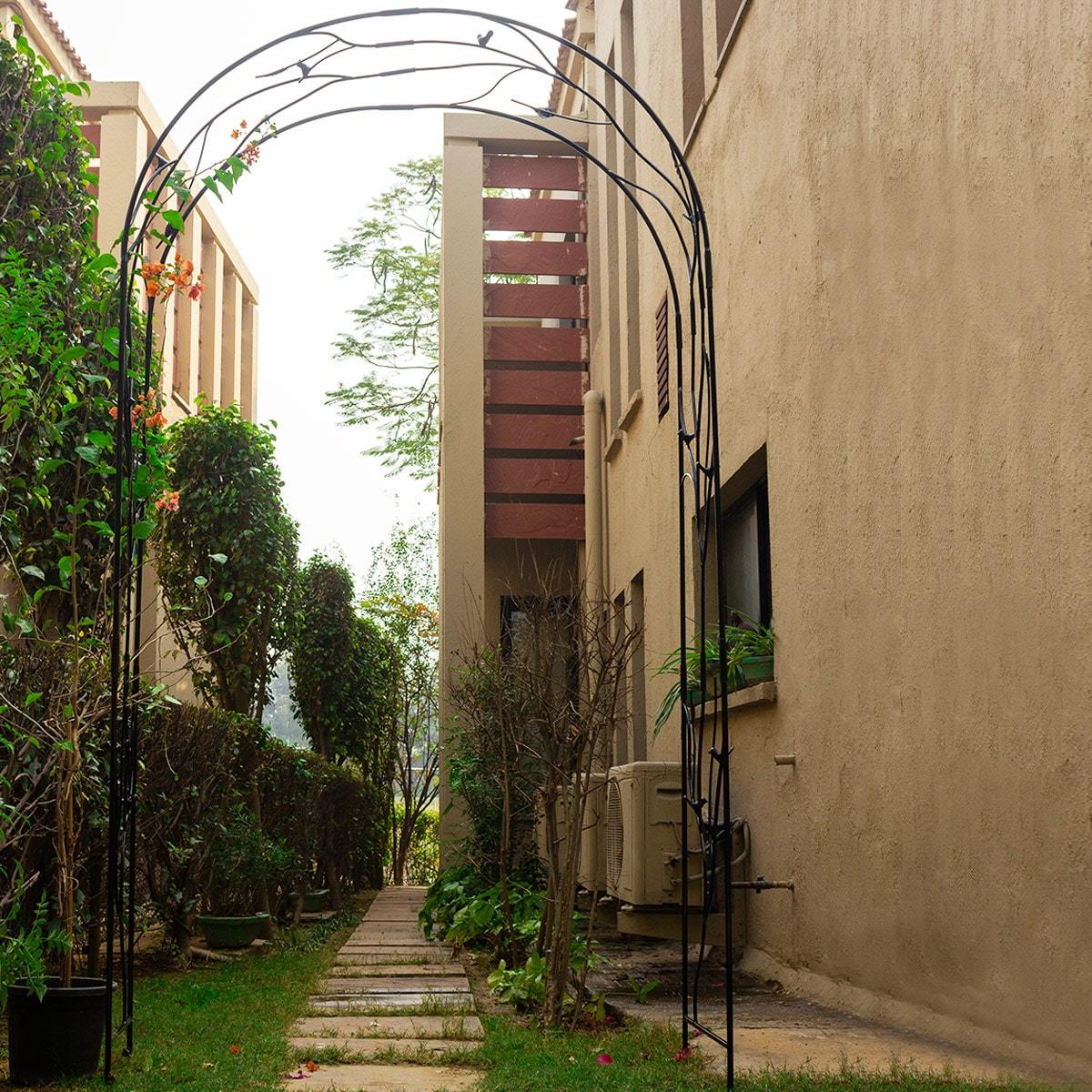 Twining Leaf & Bird Arch